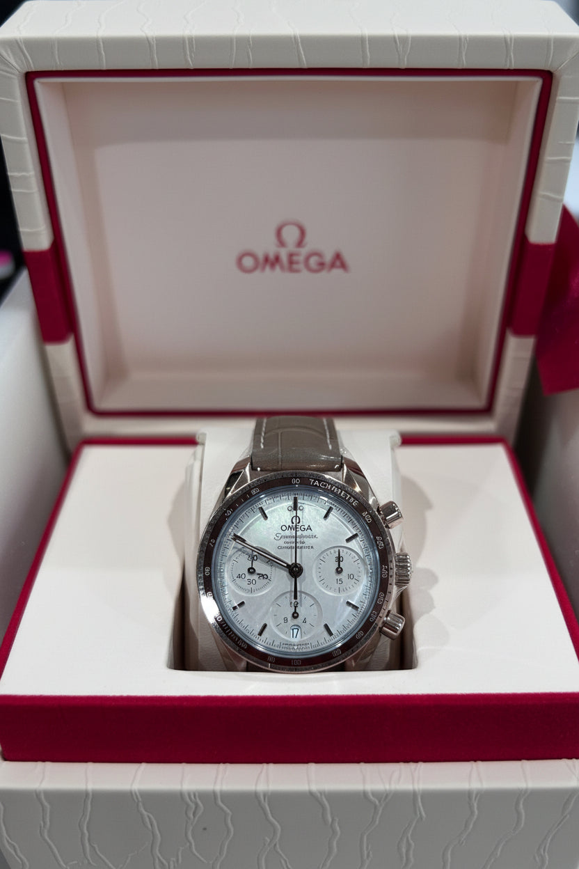 Omega Speedmaster 38 Co-Axial Chronometer