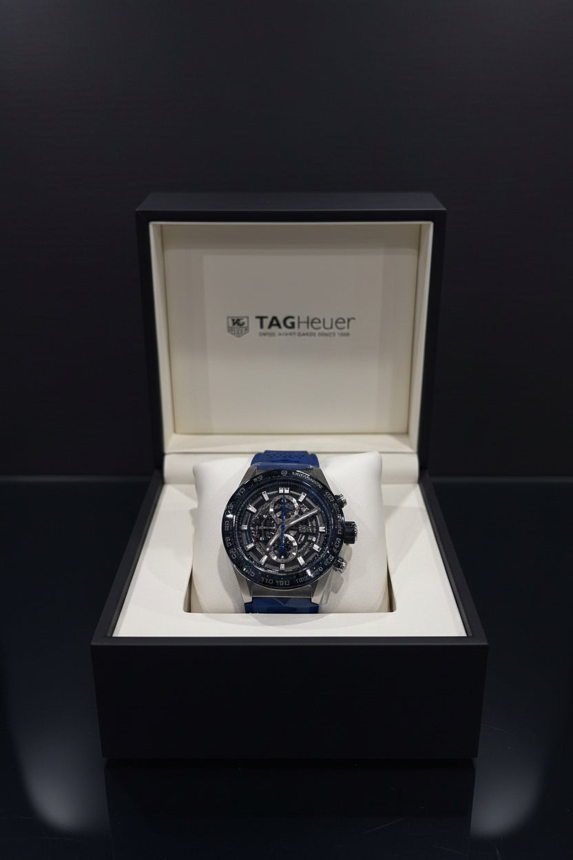 TAG Heuer Aquaracer Professional 200 Solargraph